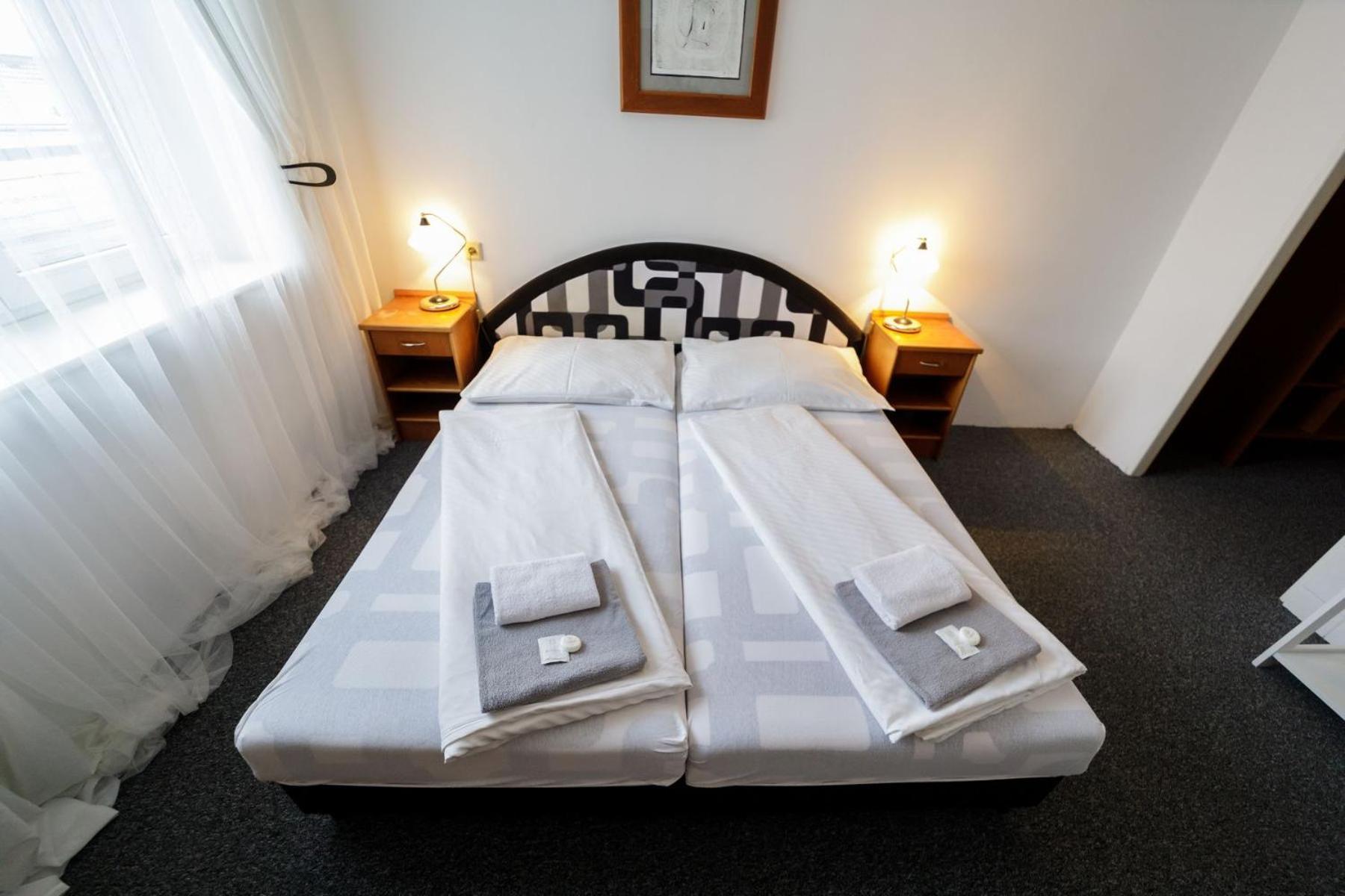 Hotel Peliny Chocen Dış mekan fotoğraf