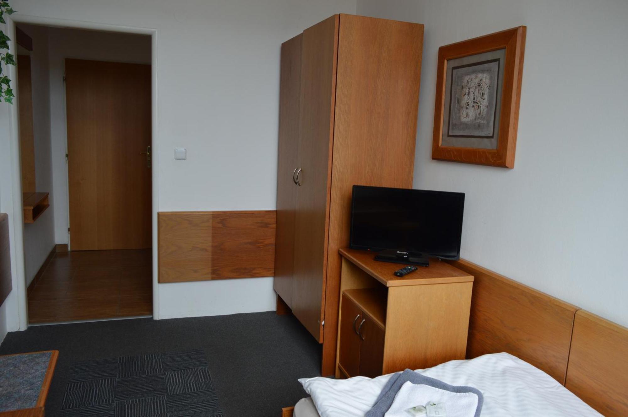 Hotel Peliny Chocen Dış mekan fotoğraf